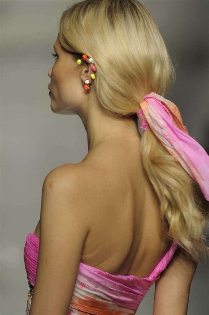 Blumarine 2010 İlkbahar/Yaz Detay