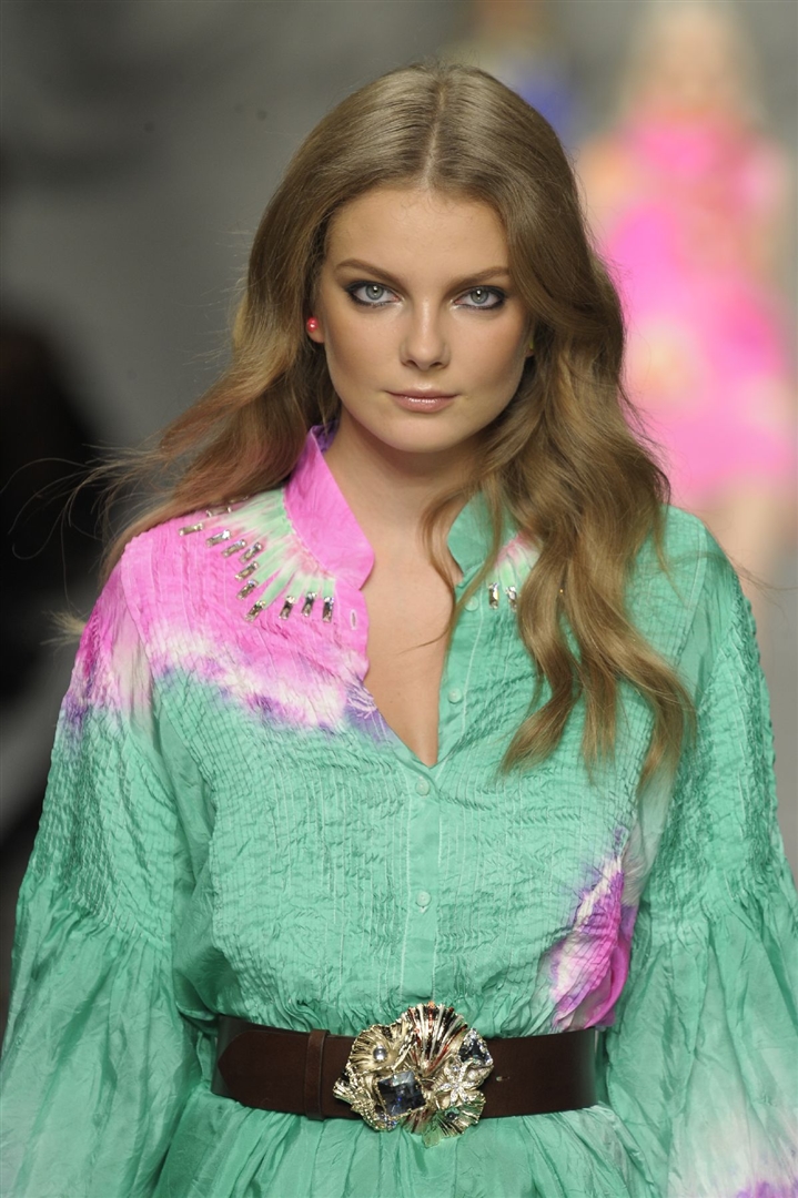 Blumarine 2010 İlkbahar/Yaz Detay