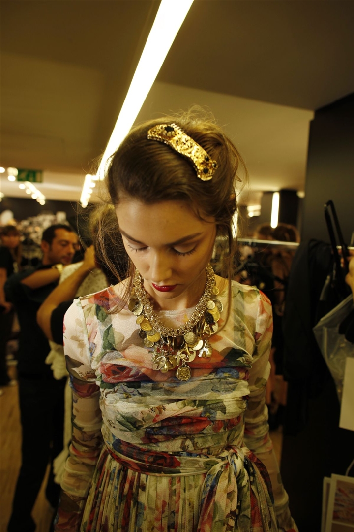 Dolce & Gabbana 2010 İlkbahar/Yaz Çekim Arkası