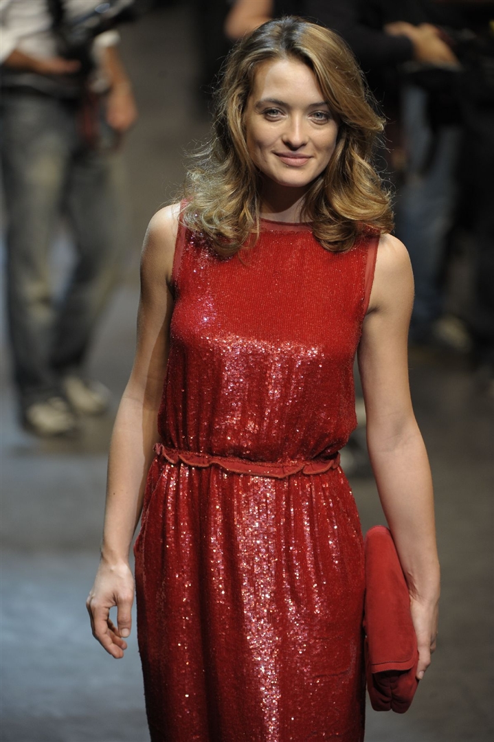 Dolce & Gabbana 2010 İlkbahar/Yaz Ön Sıradakiler
