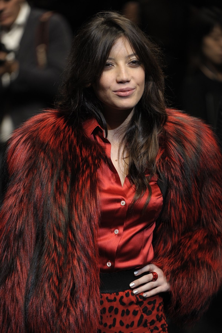 Dolce & Gabbana 2010 İlkbahar/Yaz Ön Sıradakiler