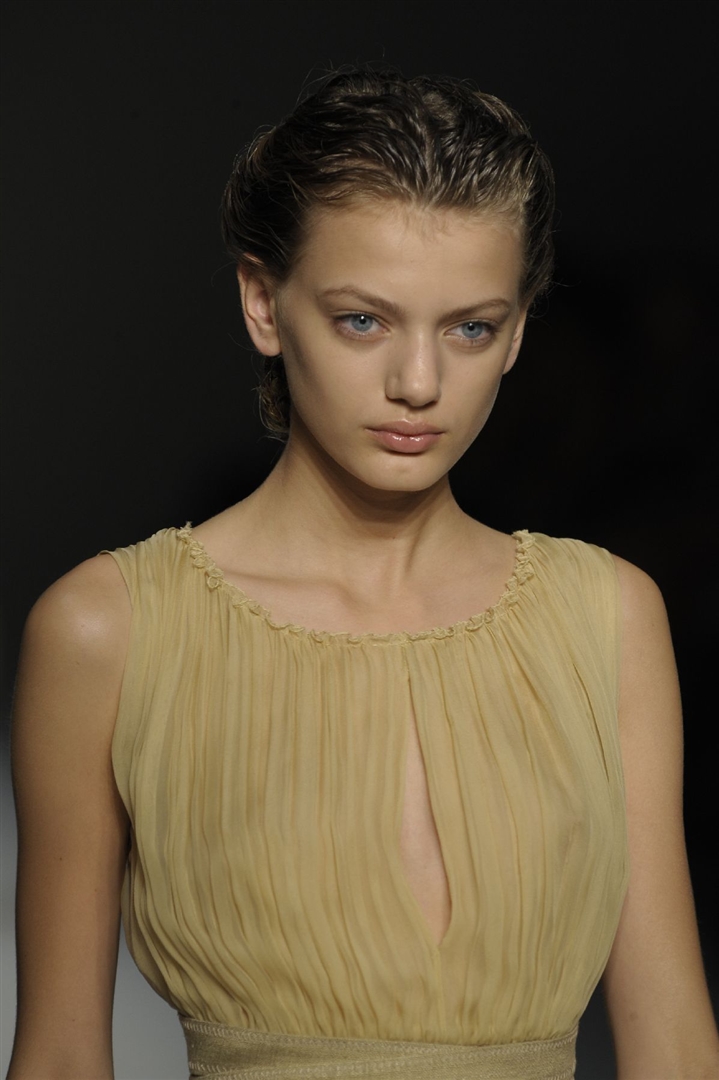 Alberta Ferretti 2010 İlkbahar/Yaz Güzellik