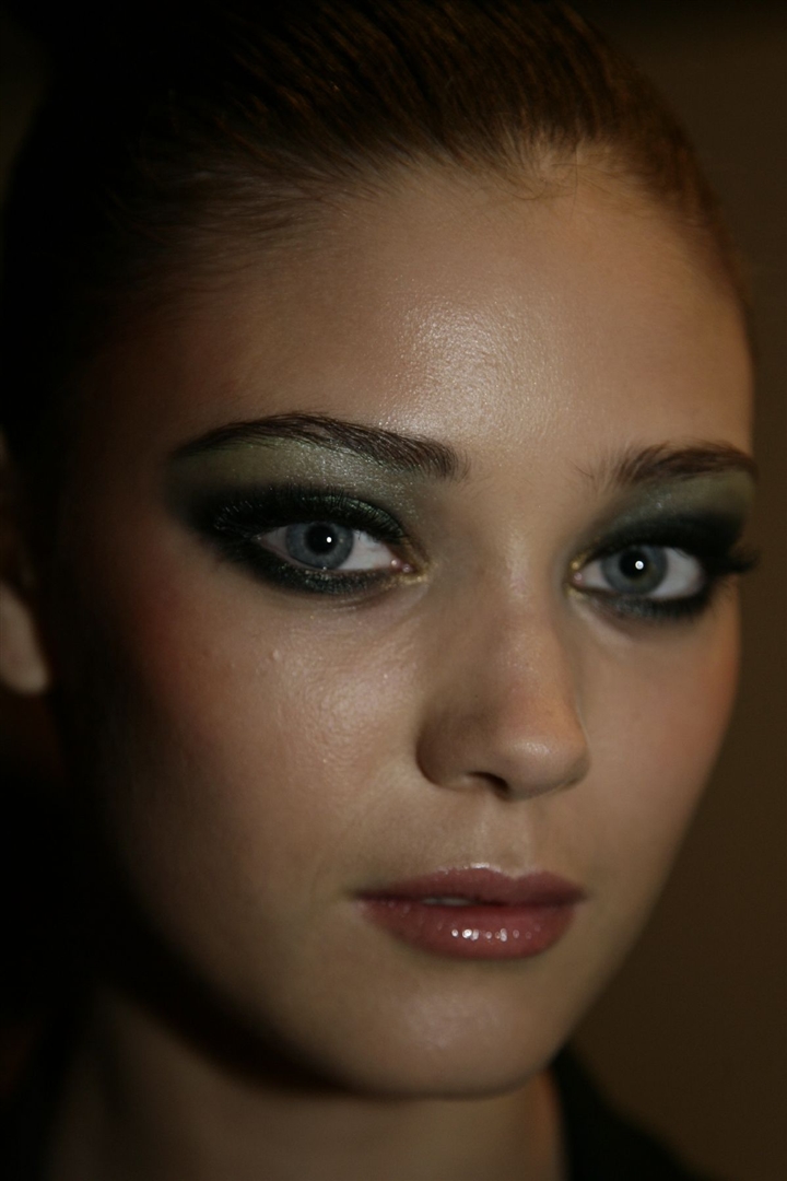 Issa 2010 İlkbahar/Yaz Güzellik
