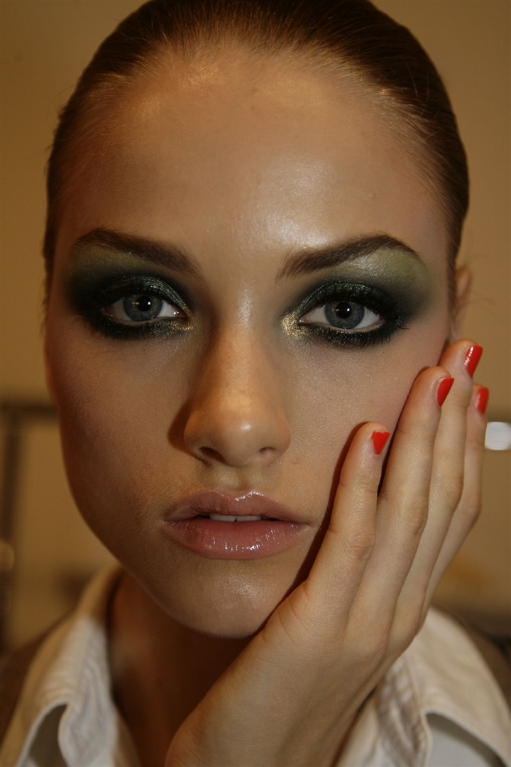 Issa 2010 İlkbahar/Yaz Güzellik