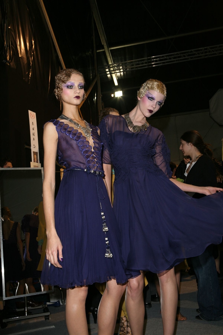 Christian Dior 2009-2010 Sonbahar/Kış Çekim Arkası