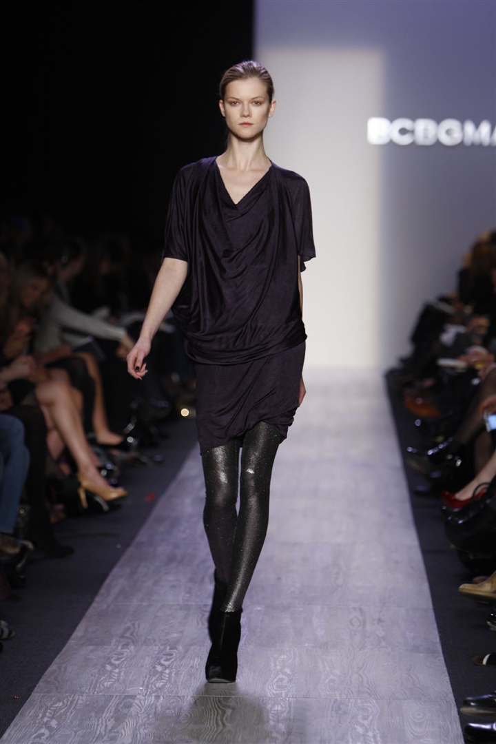 BCBG Max Azria 2009-2010 Sonbahar/Kış