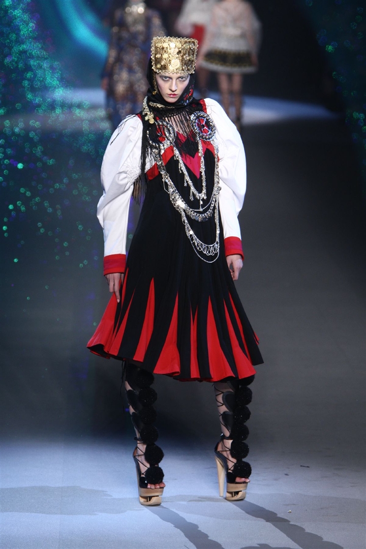 John Galliano 2009-2010 Sonbahar/Kış