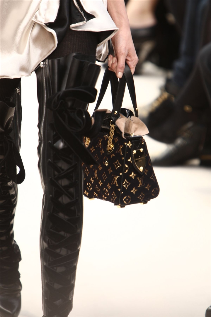 Louis Vuitton 2009-2010 Sonbahar/Kış Detay