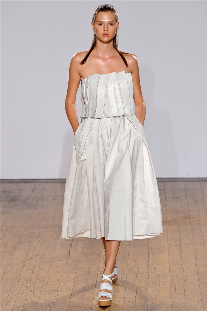 Nicole Farhi 2013 İlkbahar/Yaz