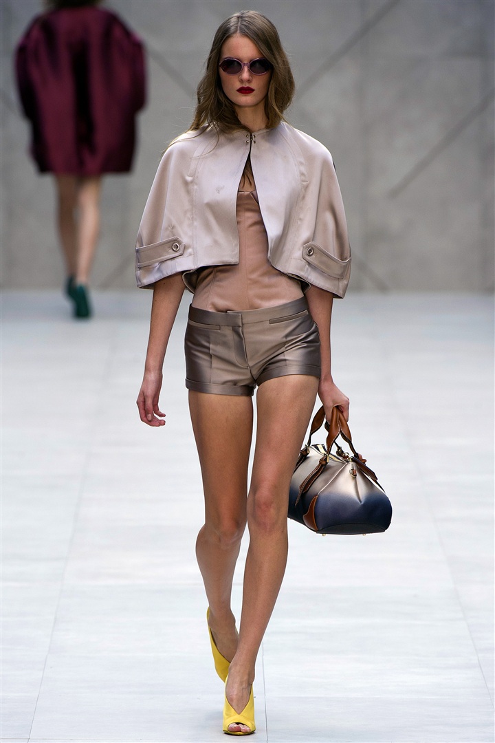 Burberry Prorsum 2013 İlkbahar/Yaz