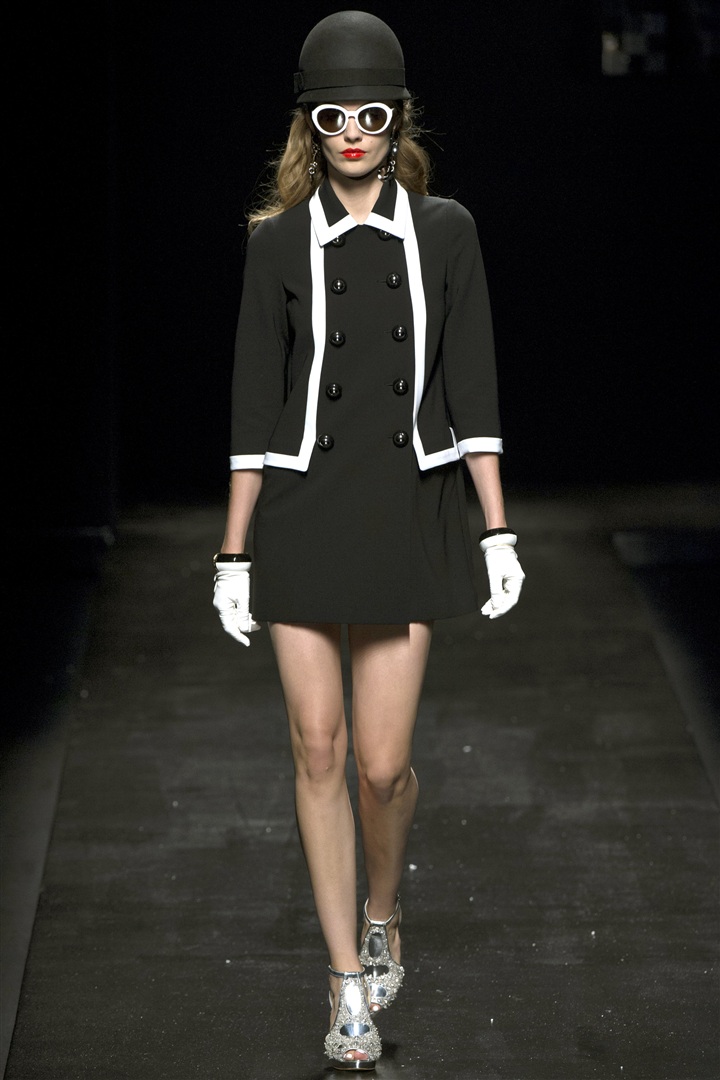 Moschino 2013 İlkbahar/Yaz