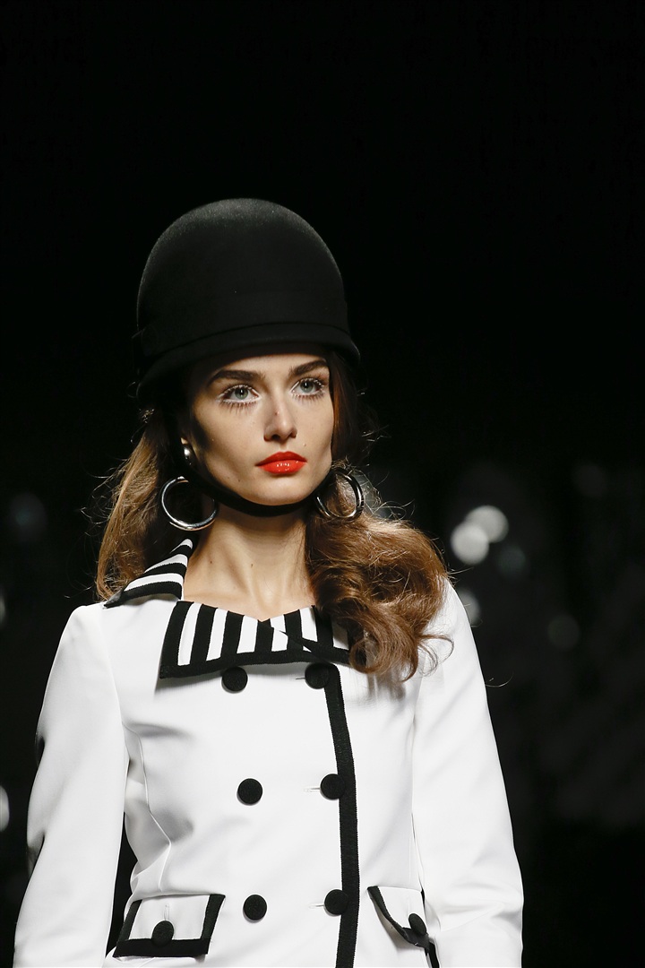 Moschino 2013 İlkbahar/Yaz Detay