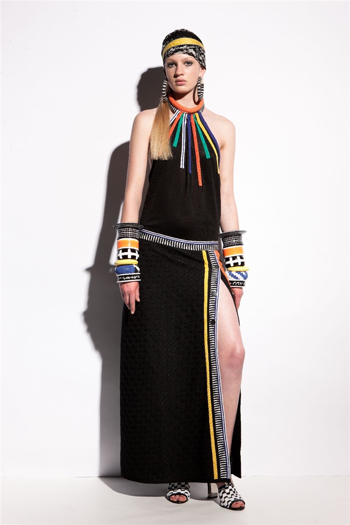 Missoni'nin 2011 Resort koleksiyonunda canlı renkler ve yerel Afrika motifleri hakim.