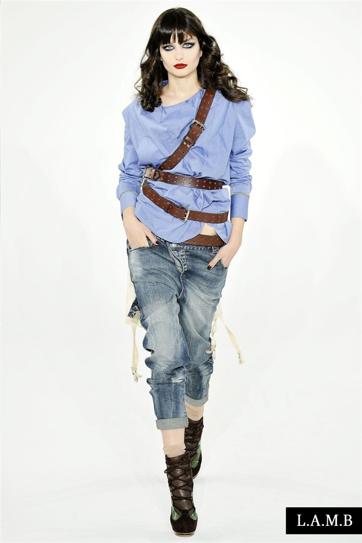 Denim kumaşlar 2010 sonbaharına damgasını vurmaya hazır.