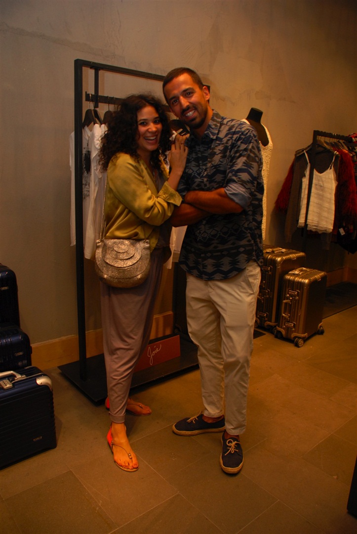 Fashion's Night Out için Nişantaşı'na gelenler sokakta stil yarışına girdi.