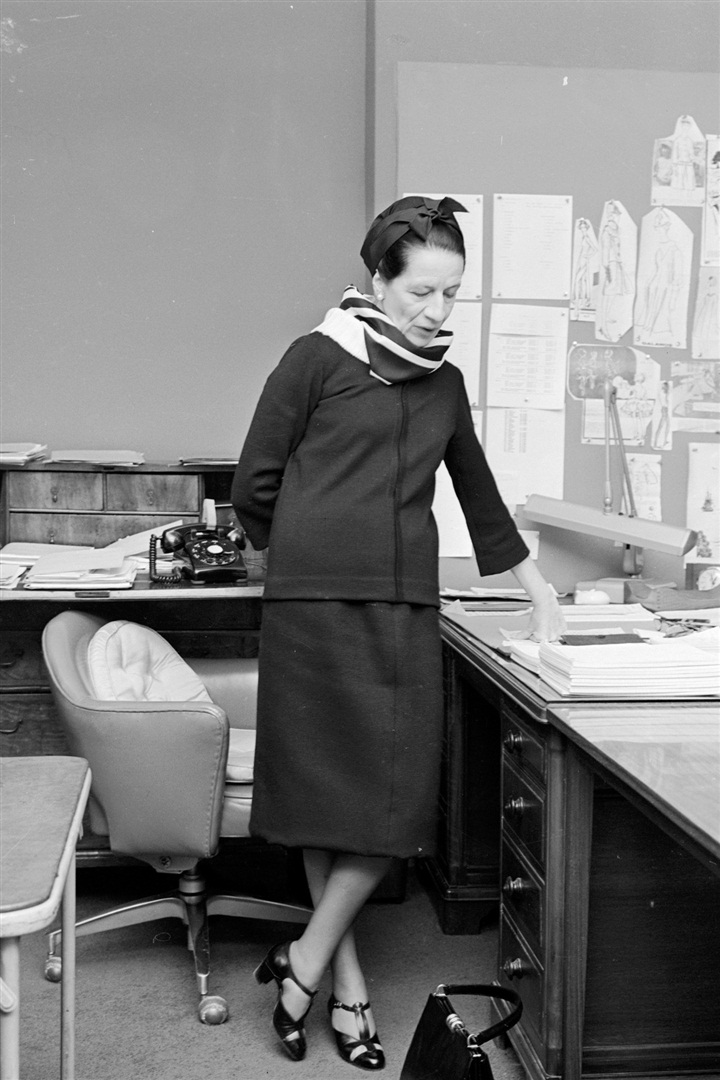 1962-1971 arasında Vogue Amerika'nın editörlüğünü yapan Diana Vreeland'ın belgeseli çekildi.