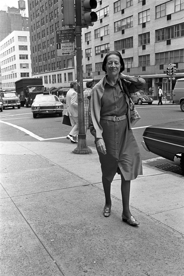 1962-1971 arasında Vogue Amerika'nın editörlüğünü yapan Diana Vreeland'ın belgeseli çekildi.