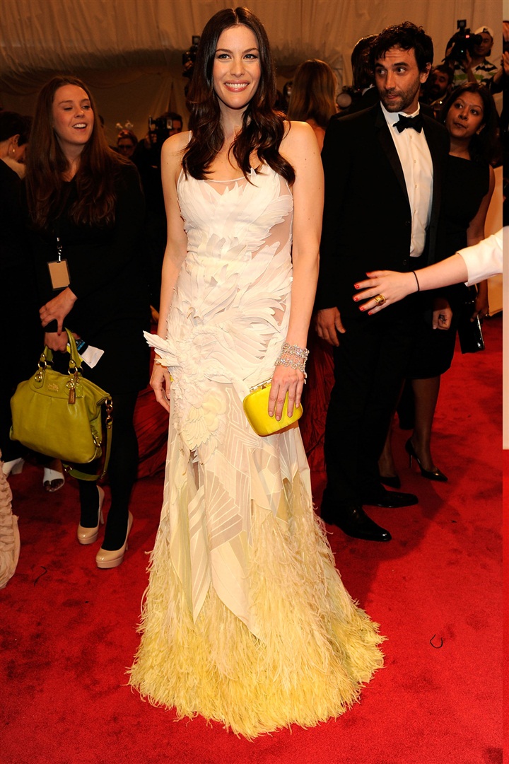 2011 Costume Institute Gala'nın Kırmızı Halı seremonisinden gözlerinizi alamayacaksınız.