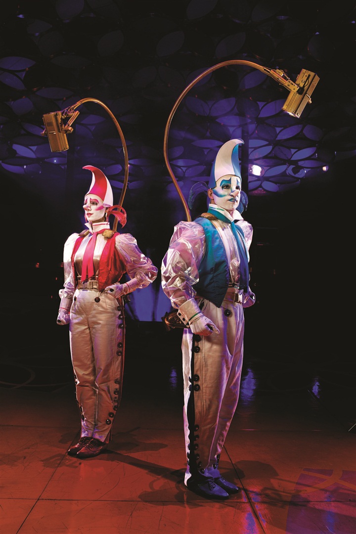 Kanadalı Cirque du Soleil, yaratıcılığın doruklarındaki Saltimbanco performansı ile geliyor.