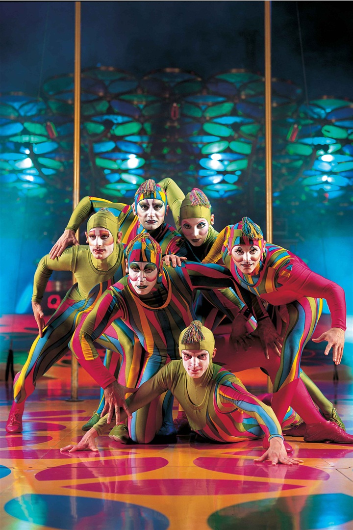 Kanadalı Cirque du Soleil, yaratıcılığın doruklarındaki Saltimbanco performansı ile geliyor.