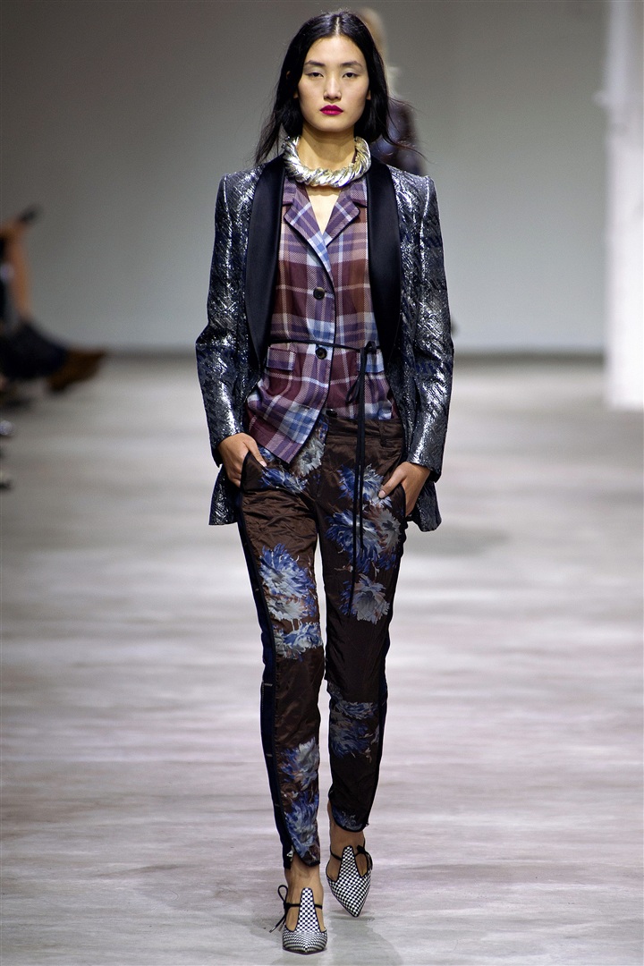 Dries Van Noten 2013 İlkbahar/Yaz