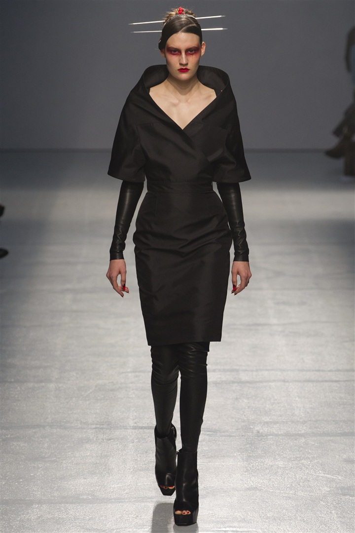 Gareth Pugh 2013 İlkbahar/Yaz