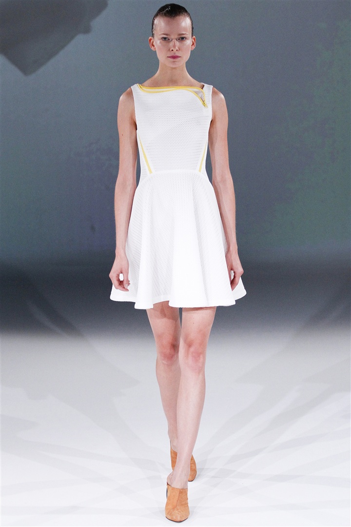 Hussein Chalayan 2013 İlkbahar/Yaz