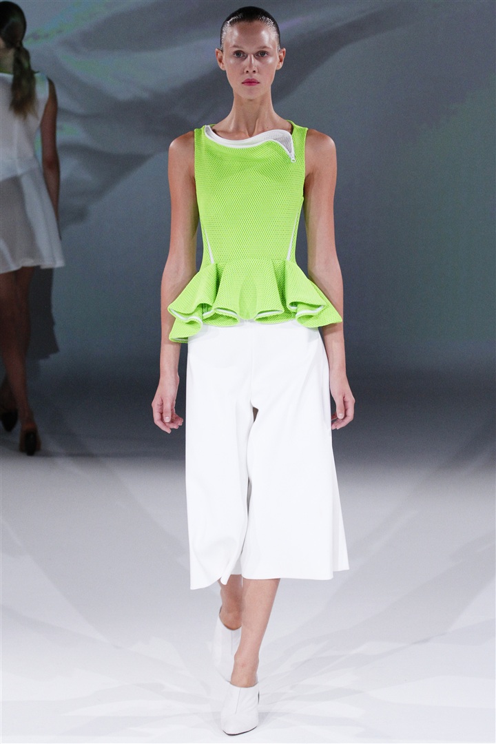 Hussein Chalayan 2013 İlkbahar/Yaz