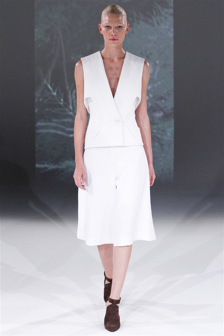 Hussein Chalayan 2013 İlkbahar/Yaz