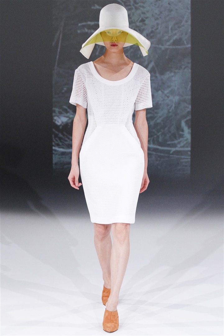 Hussein Chalayan 2013 İlkbahar/Yaz