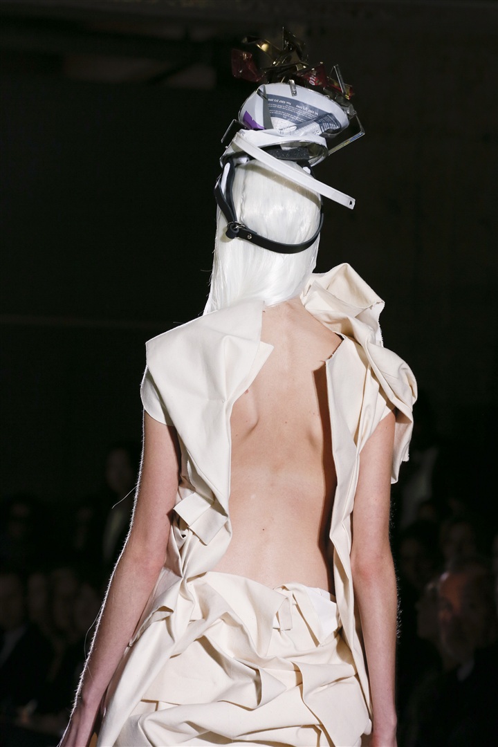 Comme des Garçons  2013 İlkbahar/Yaz Detay