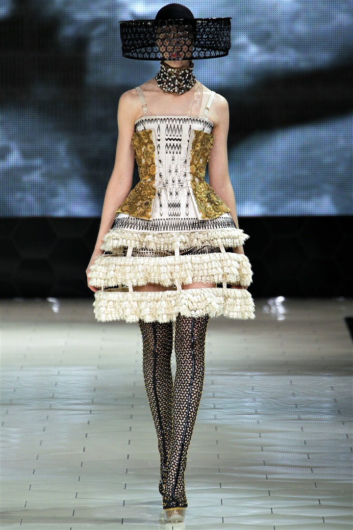 Alexander McQueen 2013 İlkbahar/Yaz