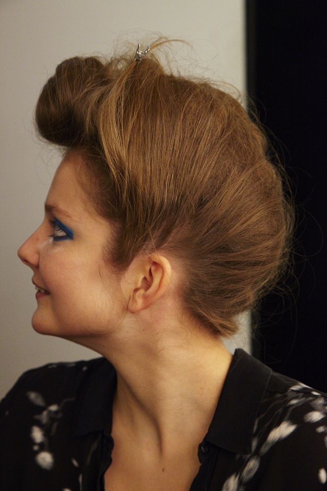 Çekim arkası: Eniko Mihalik Factory Girl oldu (Kasım 2012)