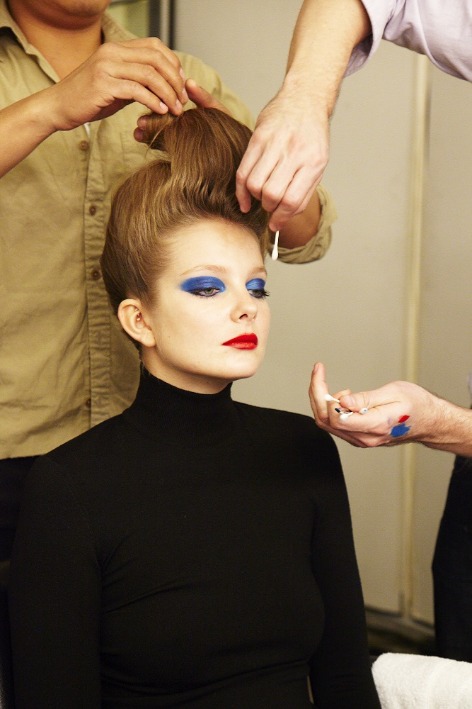 Çekim arkası: Eniko Mihalik Factory Girl oldu (Kasım 2012)