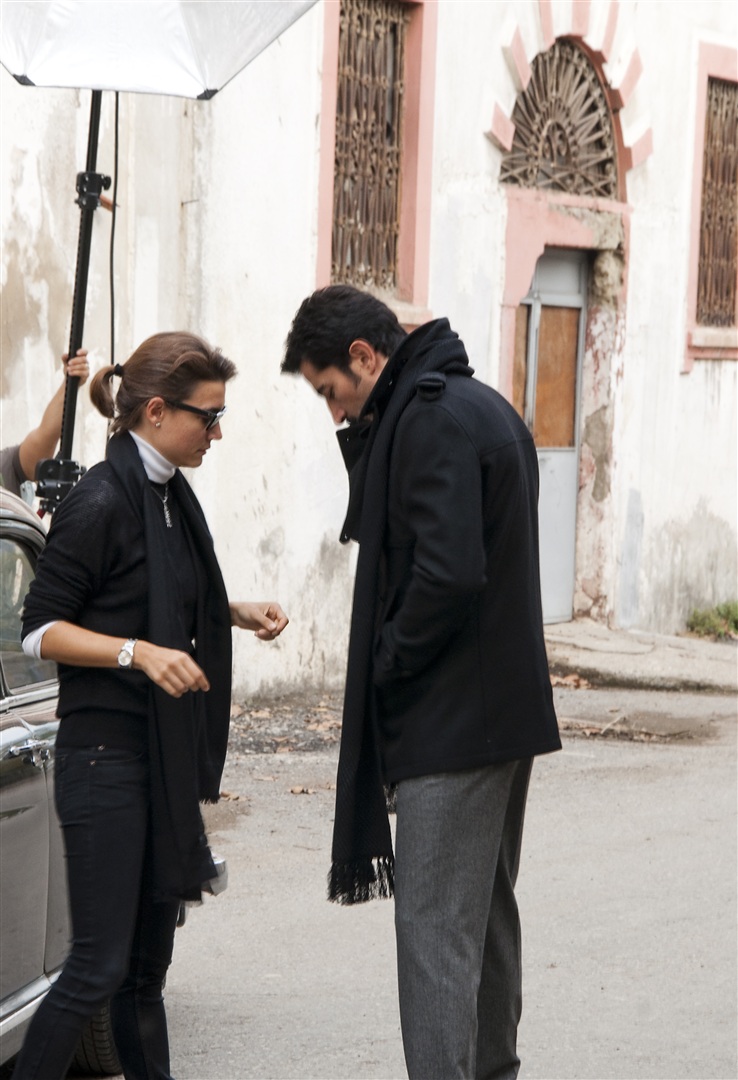 Çekim arkası: Yakışıklı, başarılı, karizmatik Kenan İmirzalıoğlu (Aralık 2012)