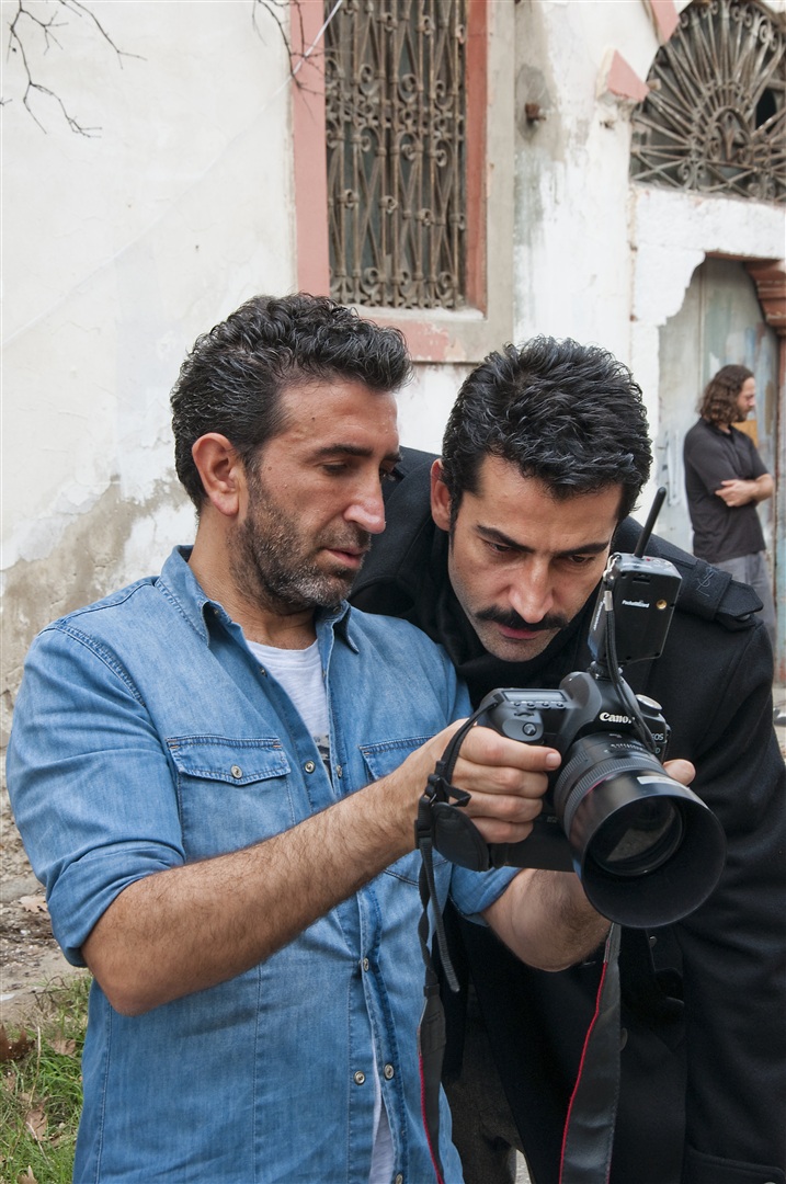 Çekim arkası: Yakışıklı, başarılı, karizmatik Kenan İmirzalıoğlu (Aralık 2012)