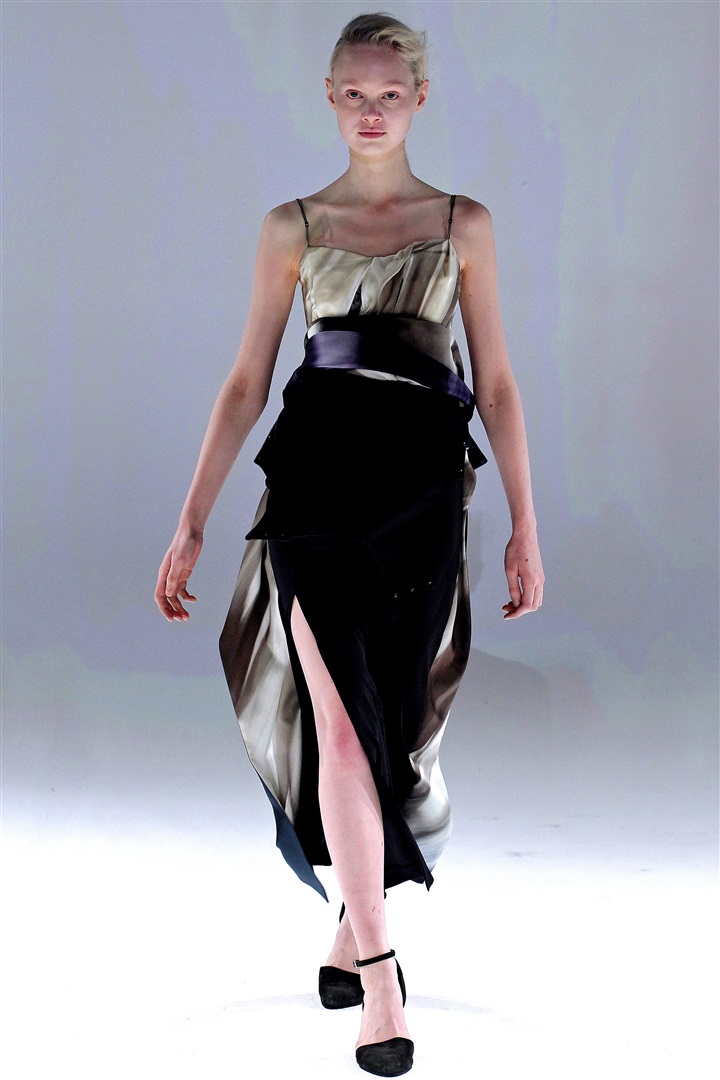 Hussein Chalayan 2013-2014 Sonbahar/Kış