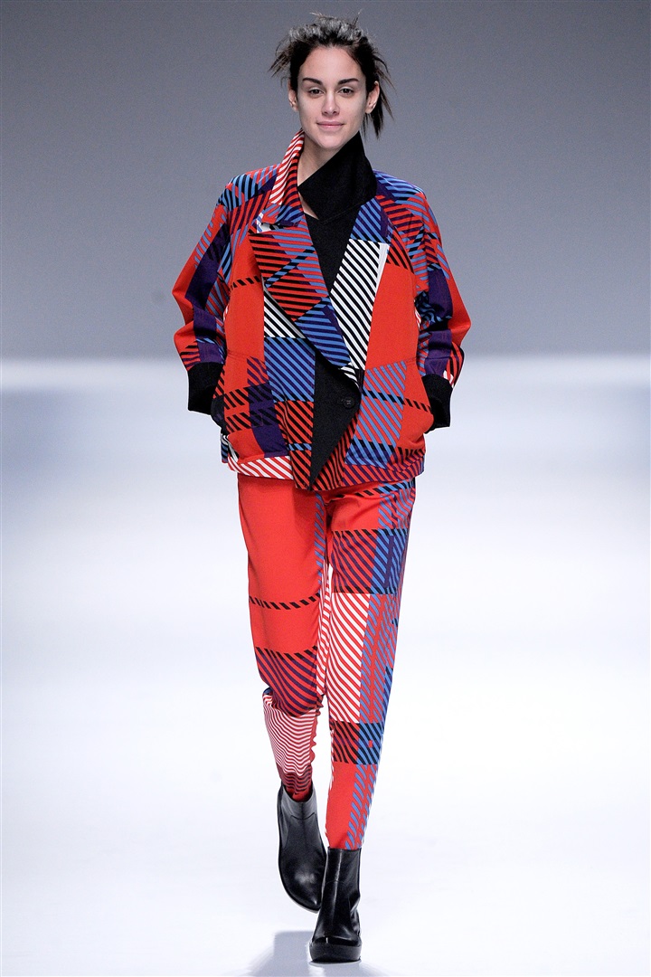 Issey Miyake 2013-2014 Sonbahar/Kış