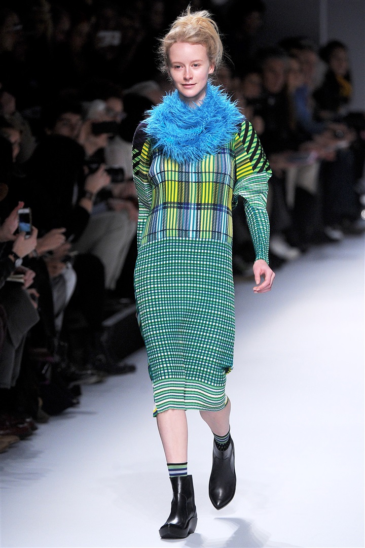 Issey Miyake 2013-2014 Sonbahar/Kış