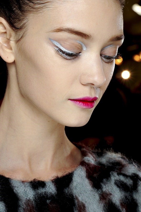Backstage güzelliği: 2013-14 Sonbahar/Kış 