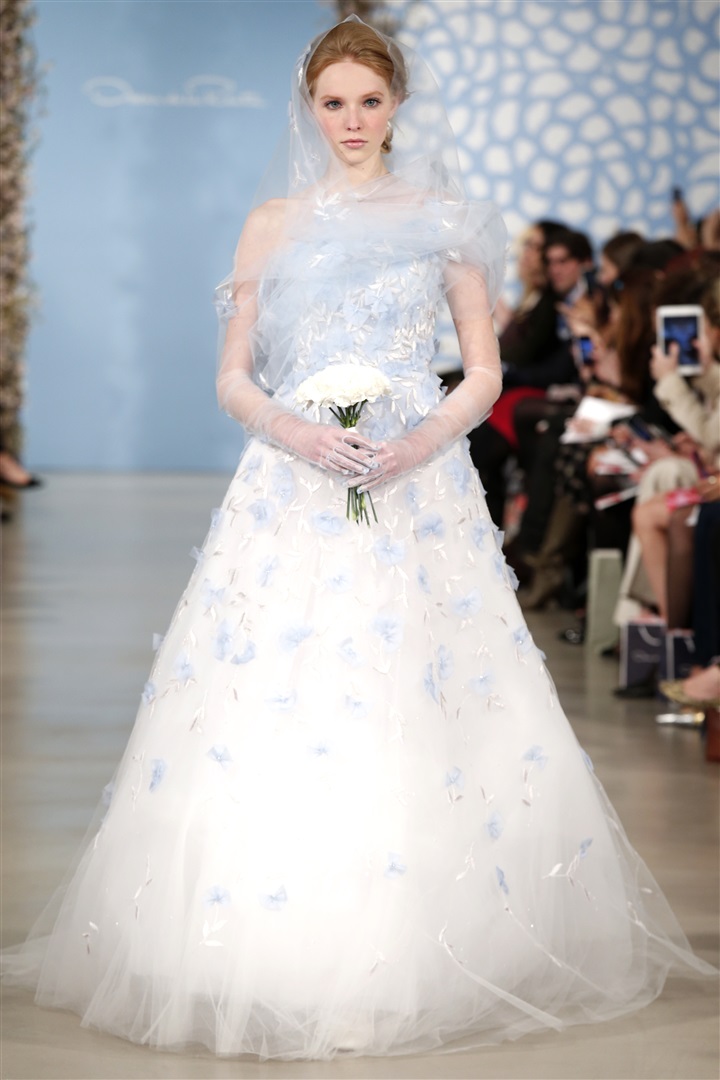 Oscar de la Renta 2014 İlkbahar/Yaz Gelinlik