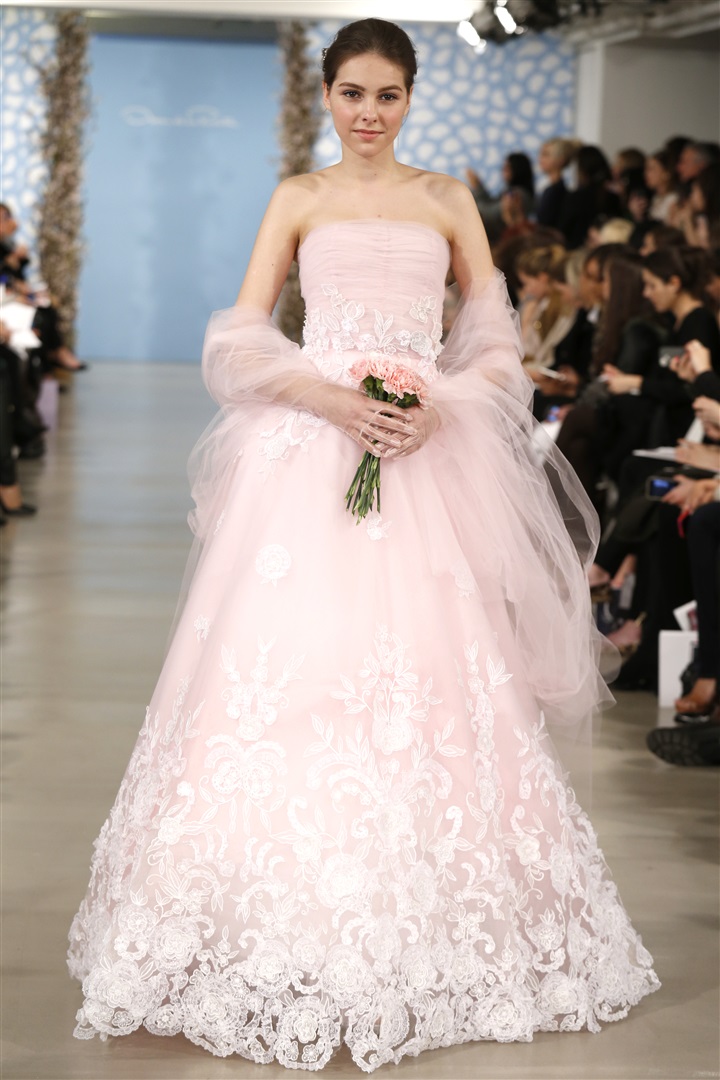 Oscar de la Renta 2014 İlkbahar/Yaz Gelinlik