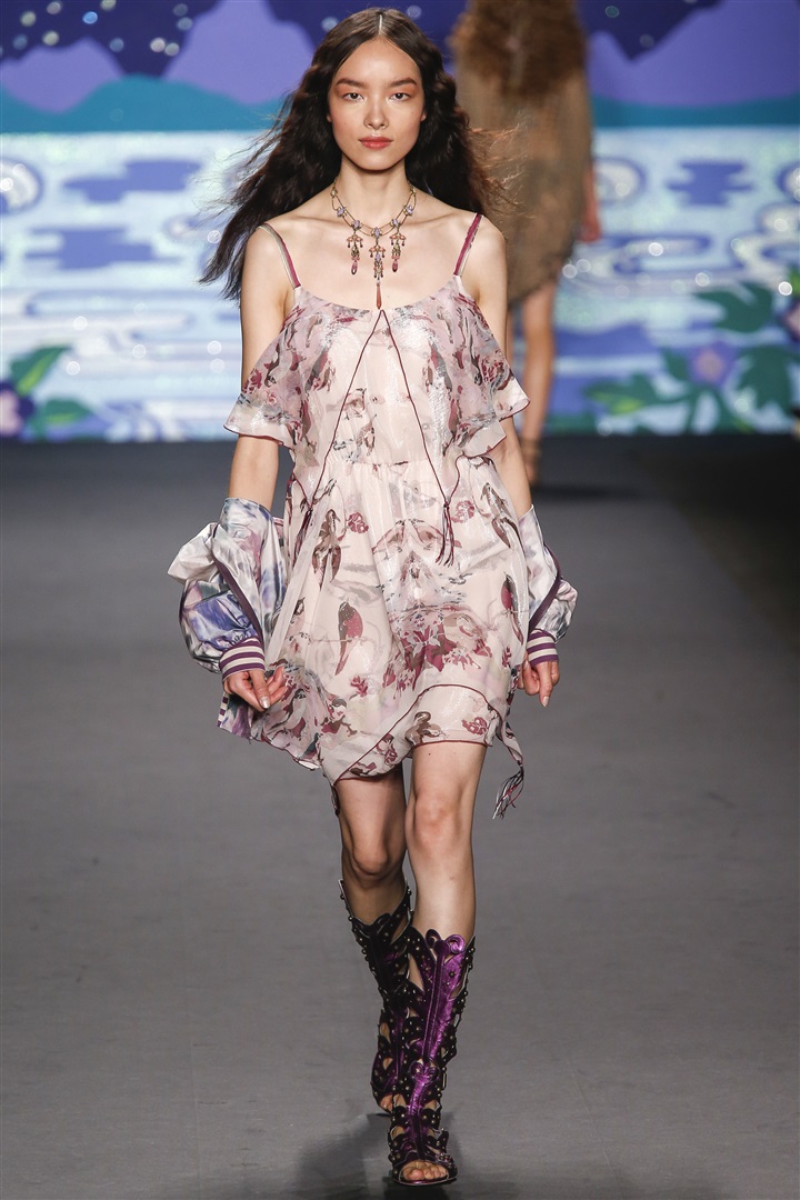 Anna Sui 2014 İlkbahar/Yaz