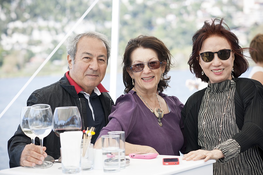 ArtInternational İstanbul açıldı. 