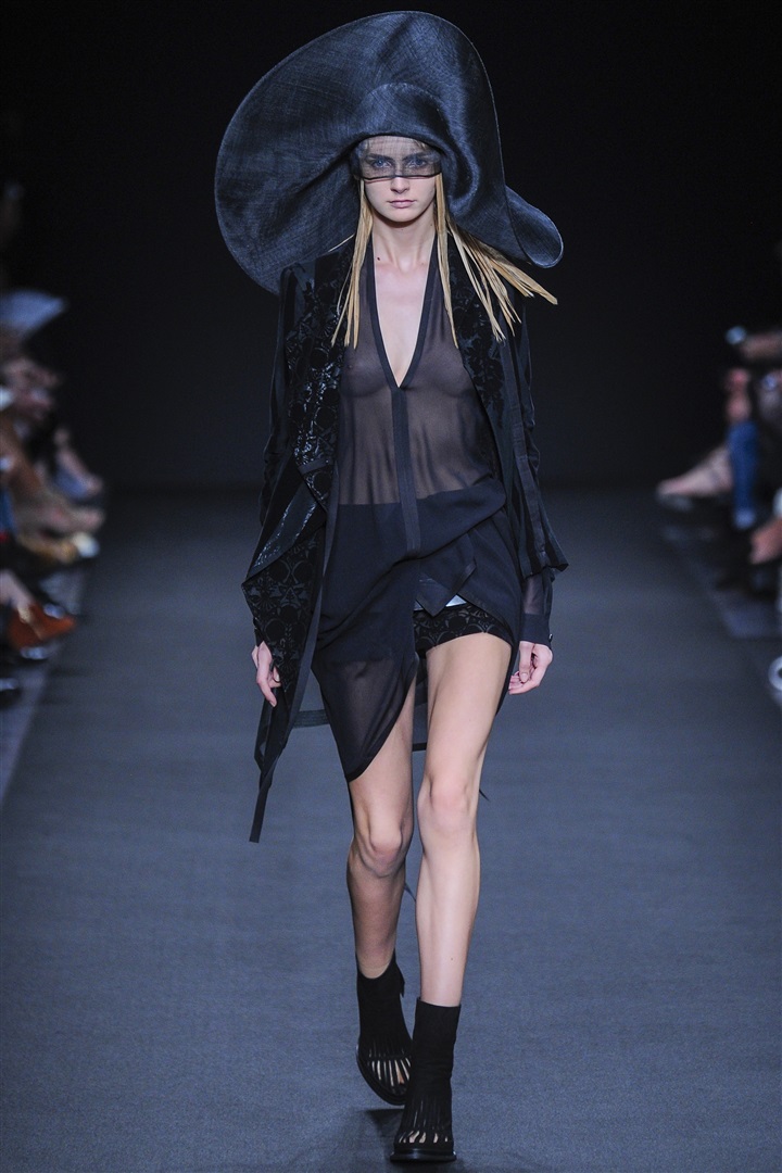 Ann Demeulemeester 2014 İlkbahar/Yaz