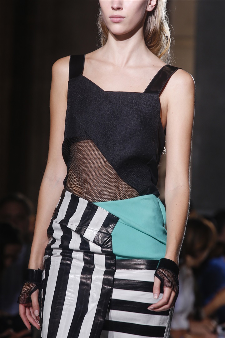 Roland Mouret 2014 İlkbahar/Yaz Detay