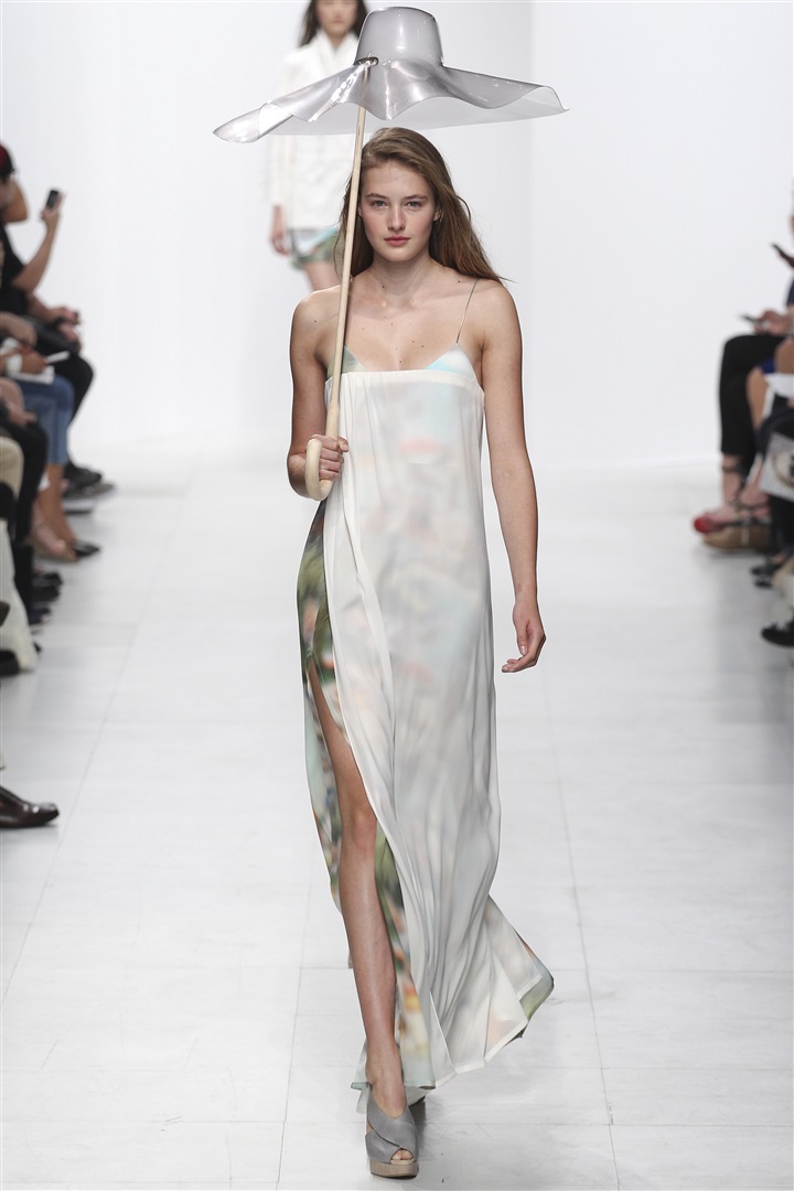 Chalayan 2014 İlkbahar/Yaz