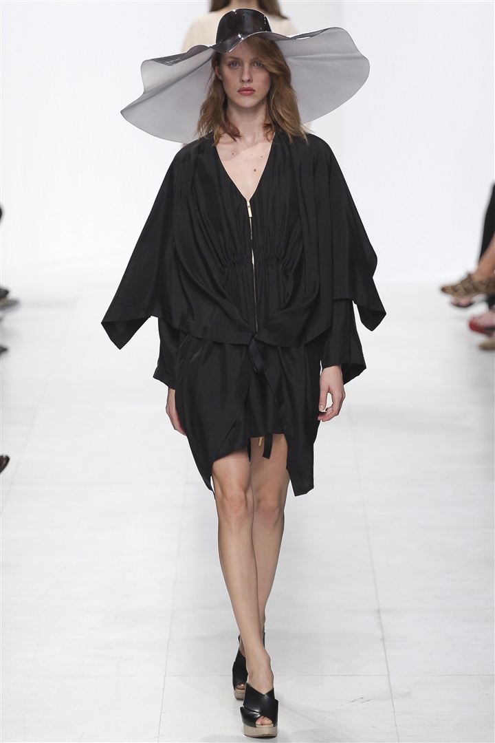 Chalayan 2014 İlkbahar/Yaz