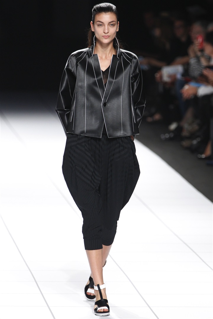 Issey Miyake 2014 İlkbahar/Yaz