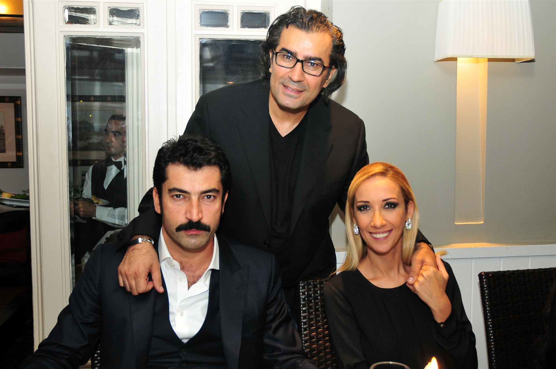 Marlborough Gallery Ahmet Güneştekin: Son Dönem Resimler New York Sergisi Öncesi bir kutlama yemeği düzenledi